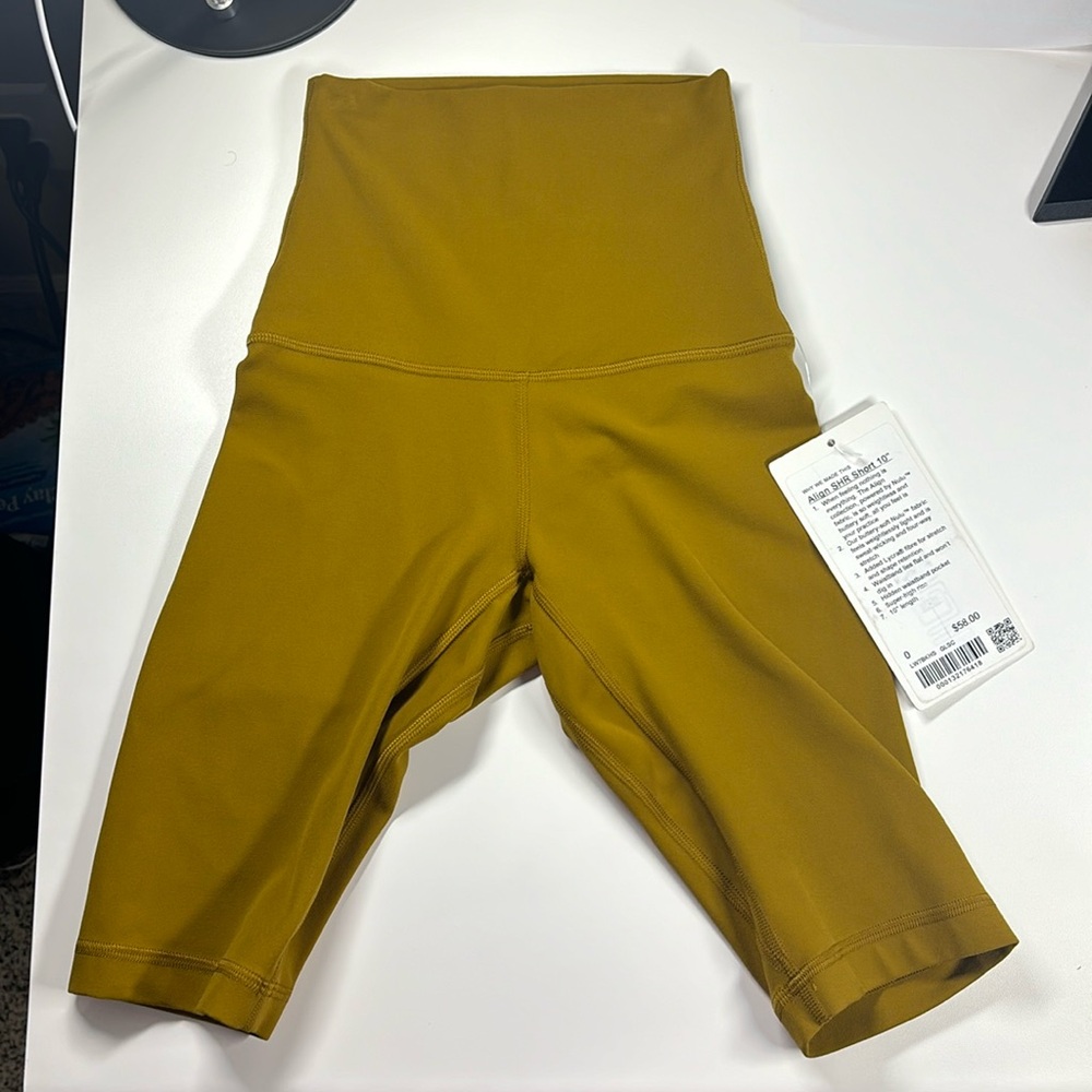 Lululemon Align SHR Short‎ 10” NWT